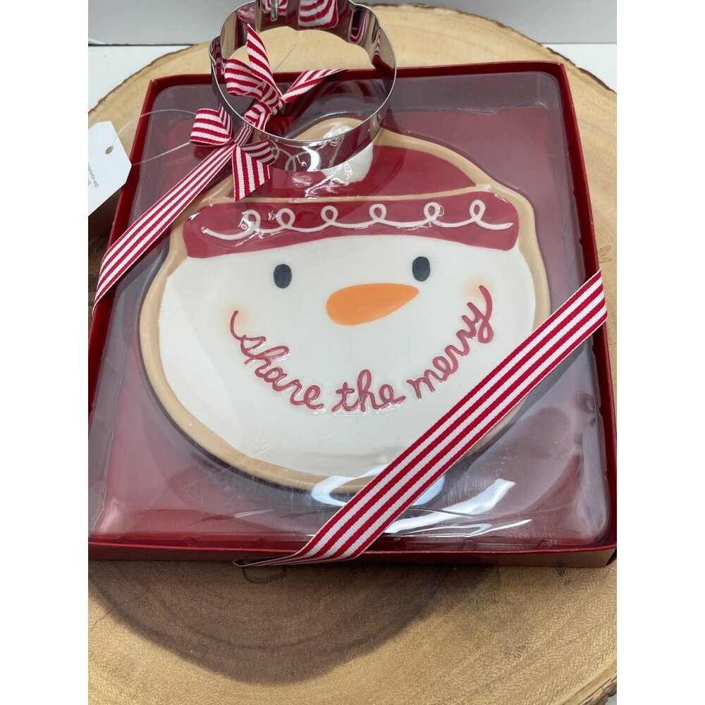 Hallmark Snowman‎ Cookie Plate & Cutter Set - "Share The Merry" Design -  NEW!